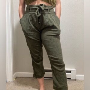 Free People Rumors Yarn Dye Harem Pant With Paper Bag Waist Cropped Size 8 Green